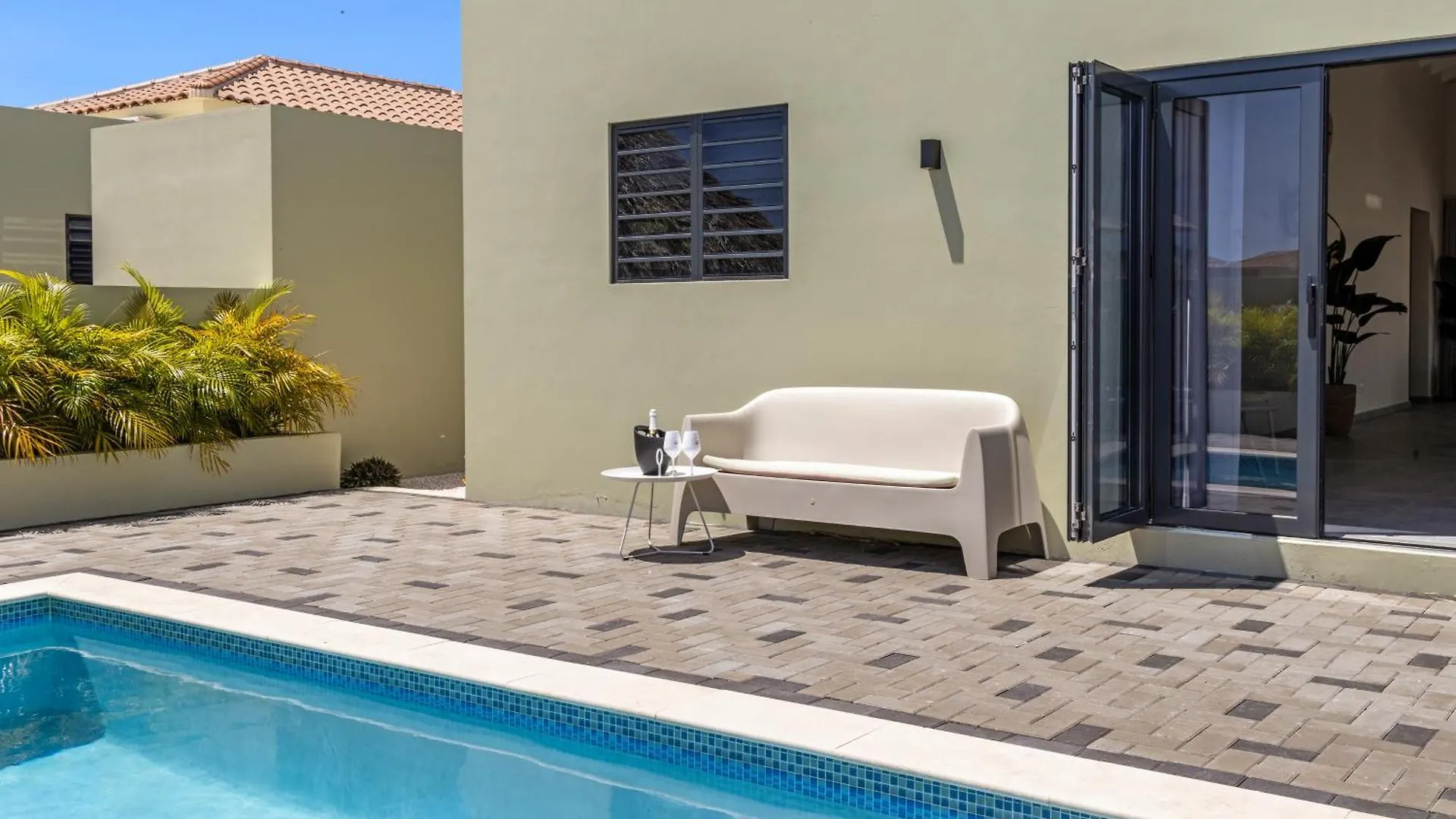 Villa Solana Met Privezwembad, Mambo Beach Willemstad Curacao