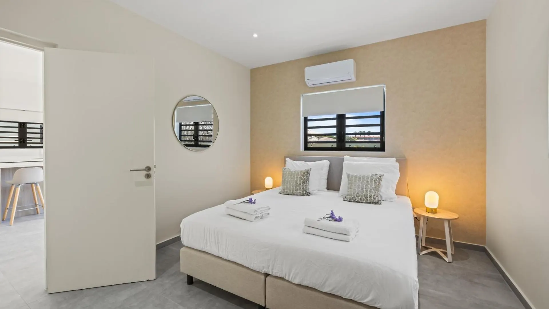 Villa Solana Met Privezwembad, Mambo Beach Willemstad Curacao