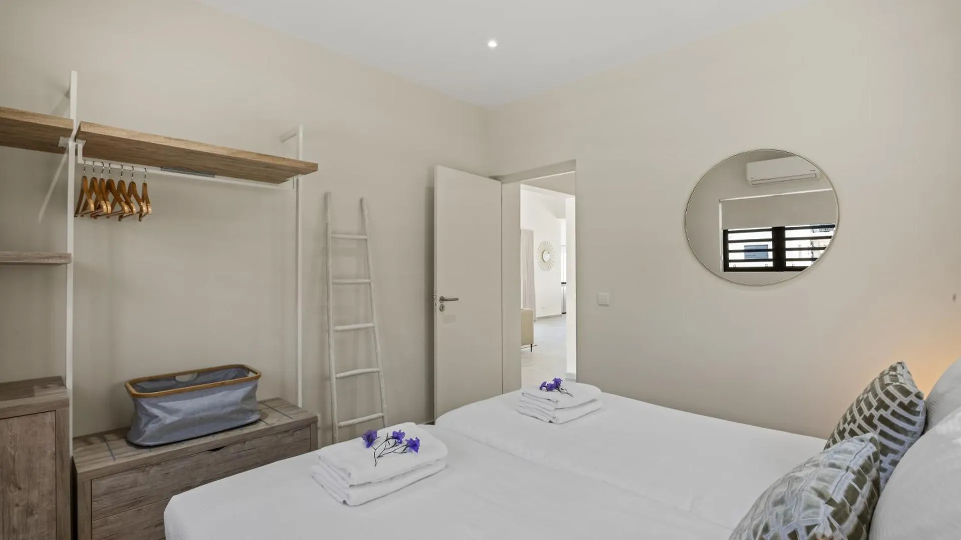Villa Solana Met Privezwembad, Mambo Beach Willemstad